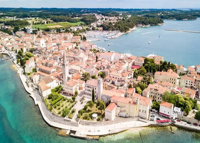 Welcoming With Garden * Poreč