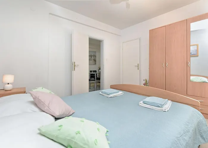 Welcoming With Garden Apartamento