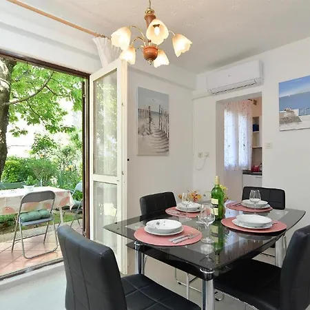 Appartement Welcoming With Garden *